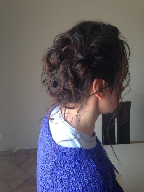 coiffure coté droite