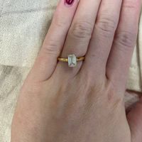 Ta bague de fiançailles sur le Pinterest de Mariages.net ça t'intéresse ? ❤️ - 1