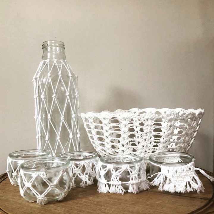 Vase, Panière à pain, petit pot 