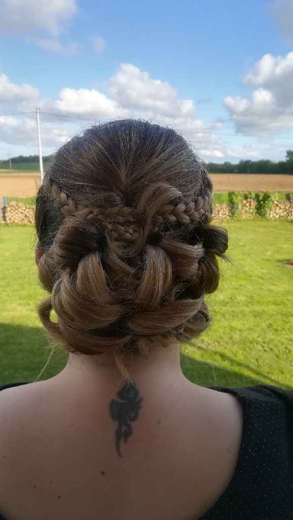 Changement de coiffeuse - 1