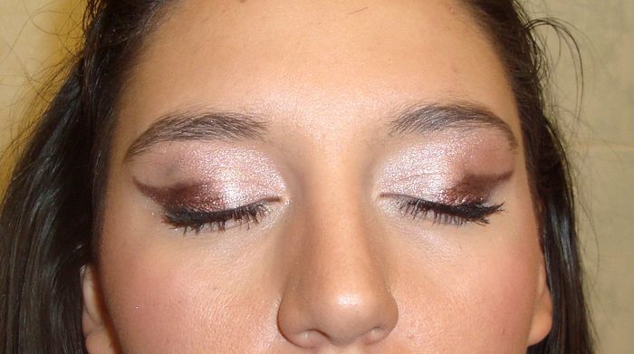 Maquillage essai 1 - Yeux fermés