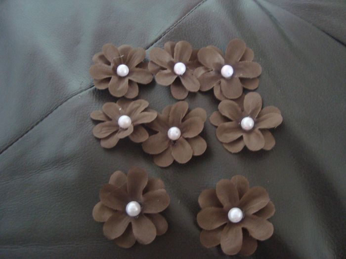 Petites fleurs de décoration