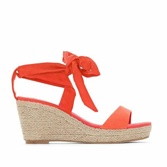 Vos chaussures ! - 1