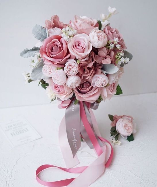 Un bouquet de mariée "rose" pour octobre Rose 11