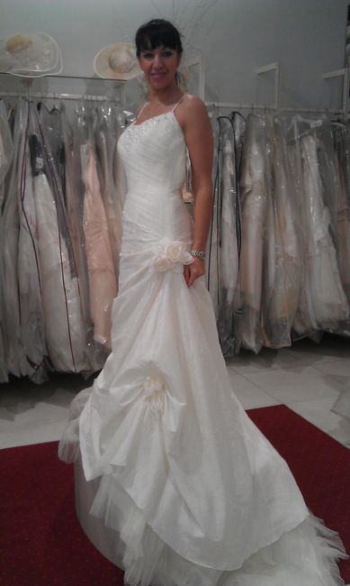 ROBE DEMETRIOS