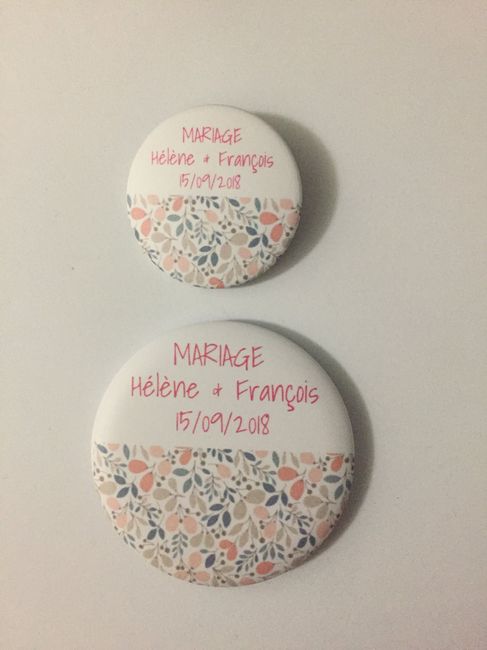  Essai des badges et magnets décapsuleur reçus !! - 1