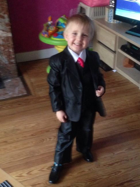 Yes trouver les costumes de mes fils. - 2