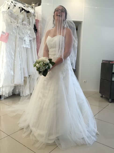 robe avec le voile