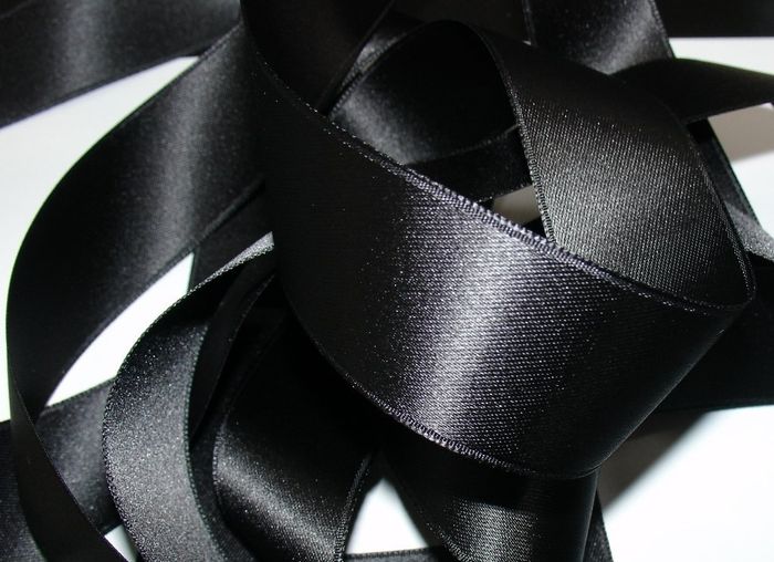 Ruban satin noir