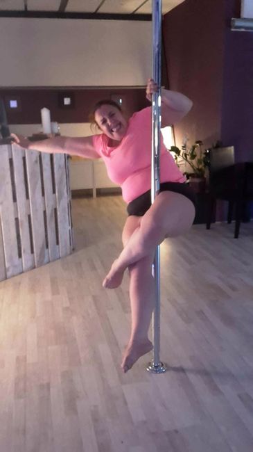 Pole dance