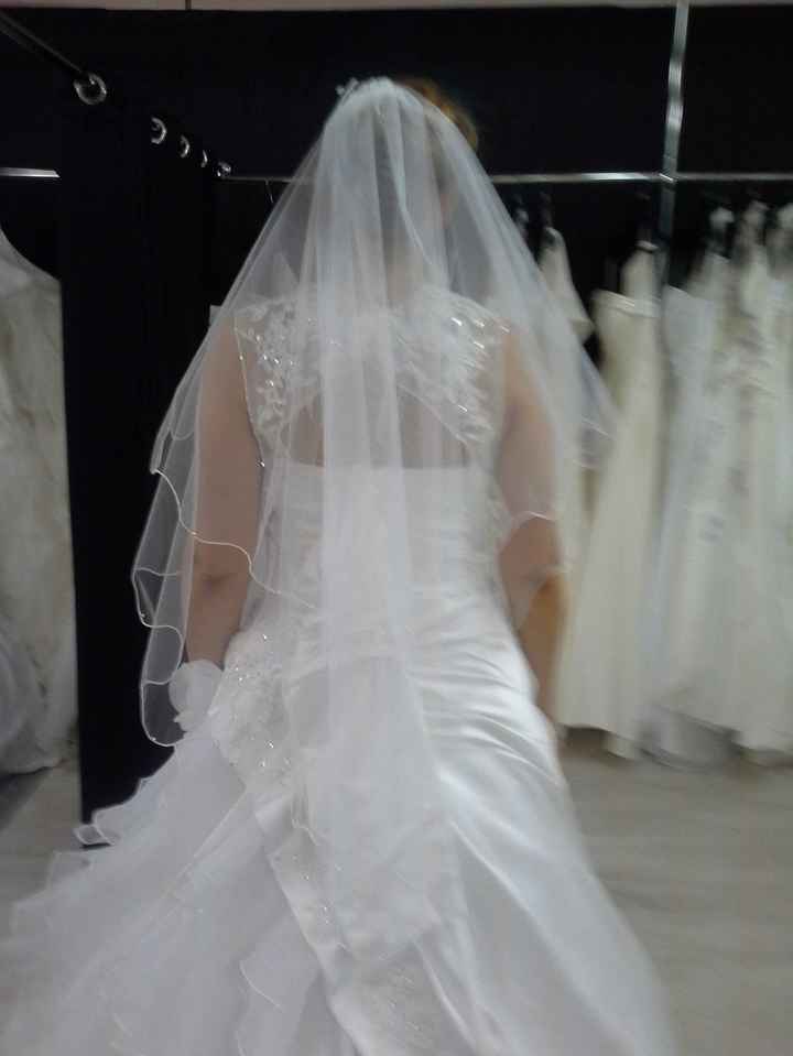 Avec le voile effet "perles" mais pas très visible sur la photo