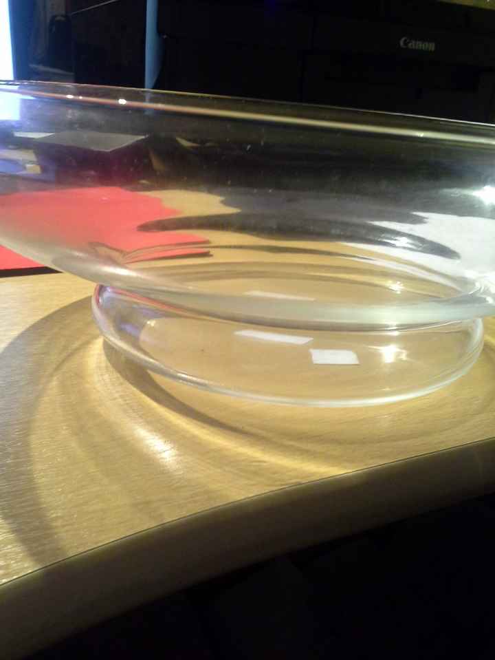 Vase plat pour les tables invités