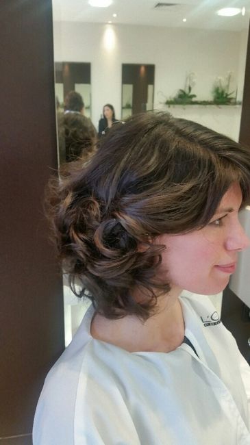 Au secours chignons cheveux carrés - 1