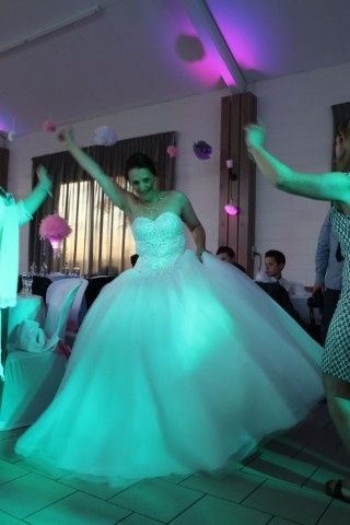 .......................