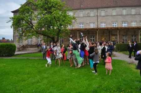 La bagarre pour le bouquet