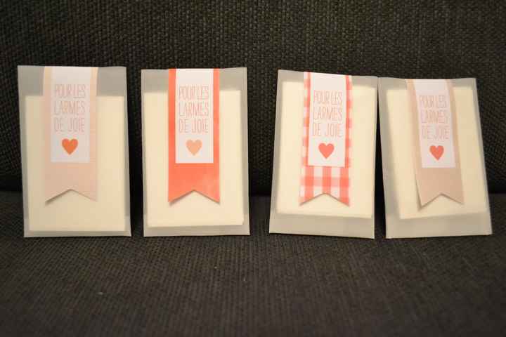 pochettes mouchoir