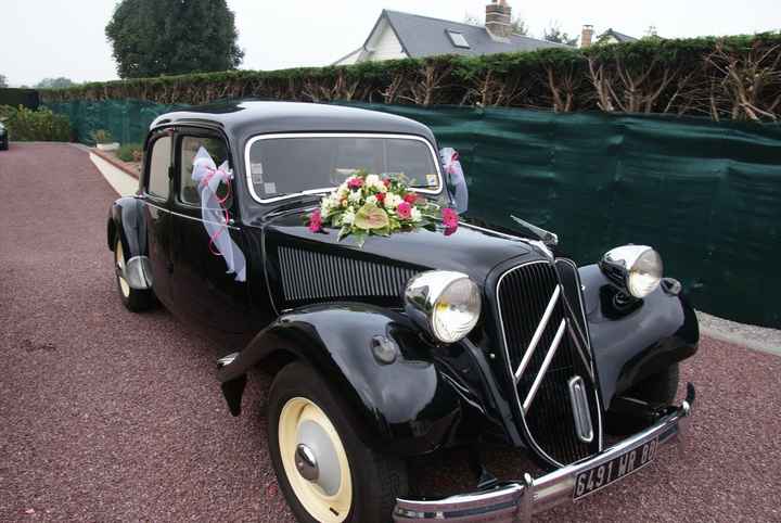 notre voiture des mariés