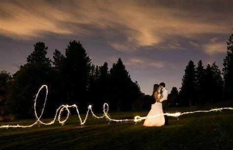 Animation light painting à votre mariage, pour ou contre ? 2