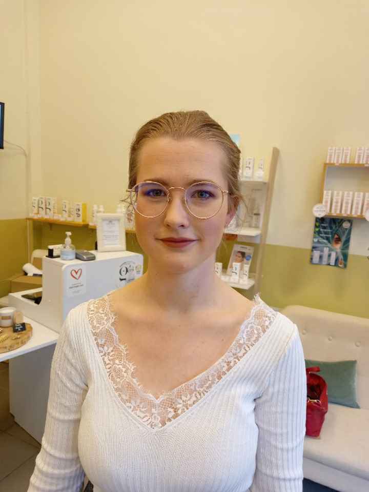 Résultat de mon essai coiffure et maquillage - 1