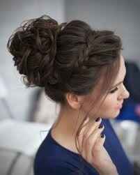 Coiffure chignon ou cheveux détachés - 2