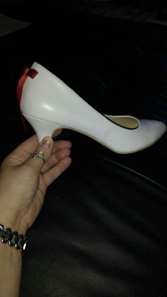 Montrez moi vos chaussures - 2