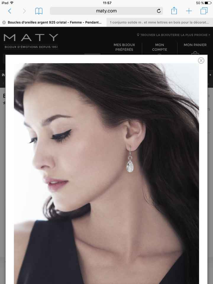Boucle d'oreille 2 