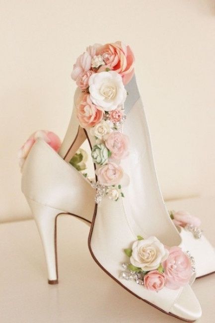 chaussure à fleurs