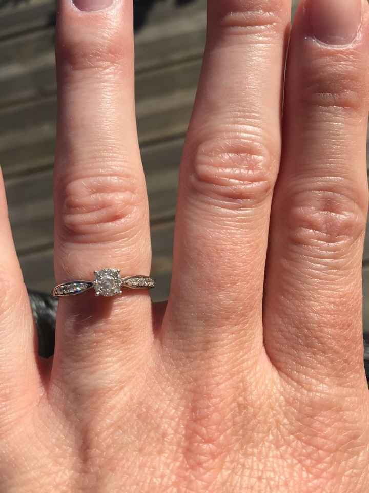 Et vous à quoi ressemble votre bague de fillancailles ? - 1