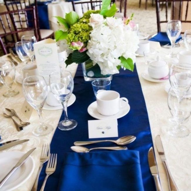 Chemin de table bleu roi 6