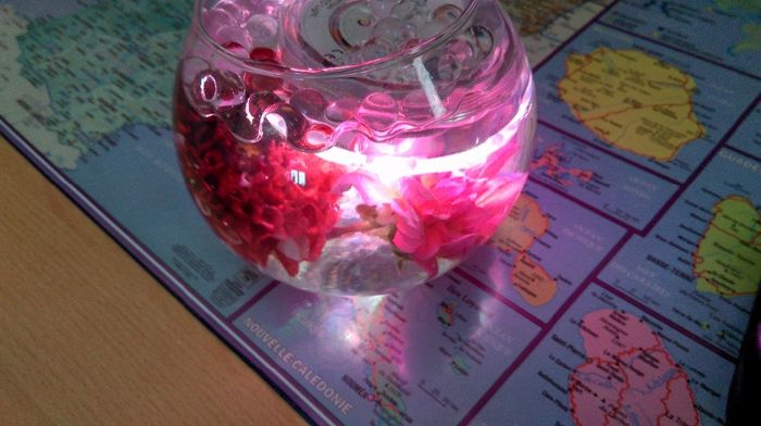vase boule + perle de pluie + led submersible