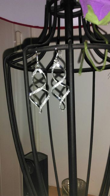 Bijoux avec robe - 3