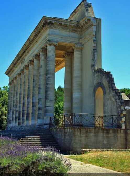 Où prendre des photos de couples à nîmes? - 2