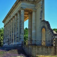 Où prendre des photos de couples à nîmes? - 2