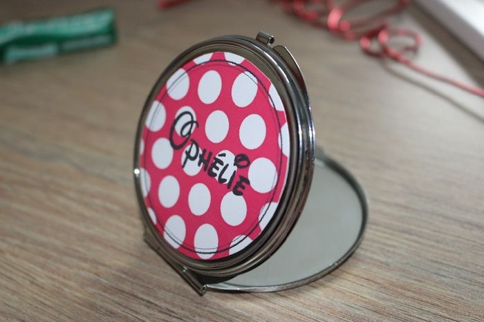 Miroir de poche pour mes DH