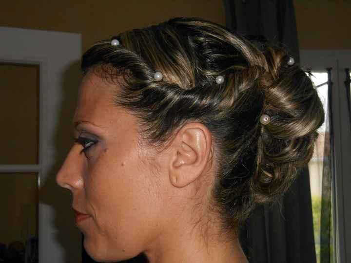 coiffure vue coté gauche