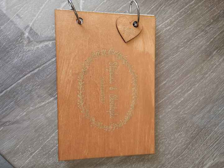 Livre d or et urne - 1