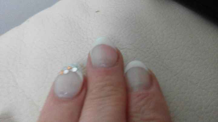 Essaie pour les ongles - 1