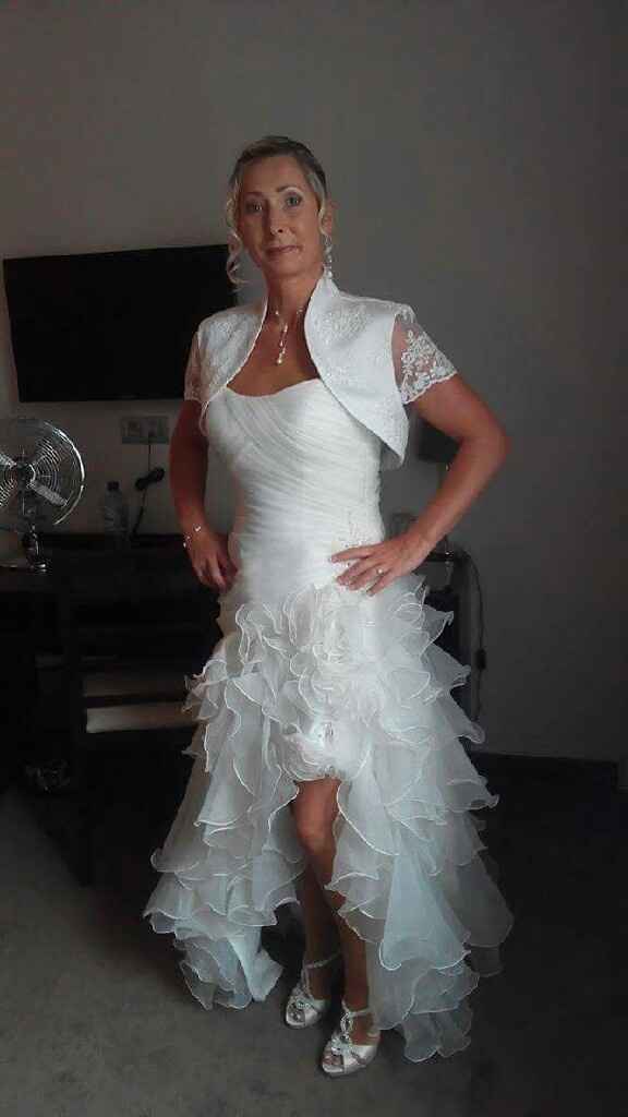 Qui a fait un craquage complet sur sa robe?! - 1