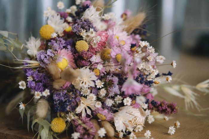 Des fleurs séchées pour votre mariage 9