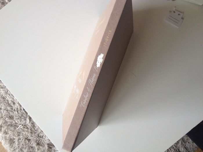 Livre d'or (tranche)