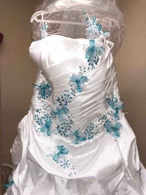  Ma robe est arrivée en boutique ! - 1