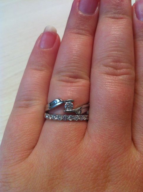 alliance  et bague de fiançailles