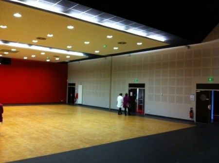 Salle trouvée nogent le phaye - 2