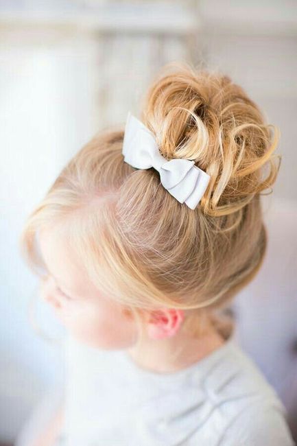 Coiffure demoiselle d'honneur fille - 3