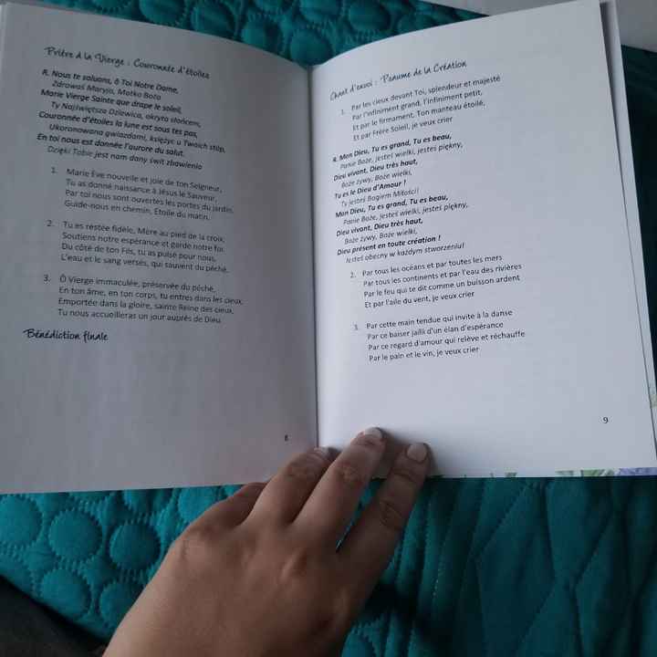 Exemple de livre de cérémonie religieuse - 6