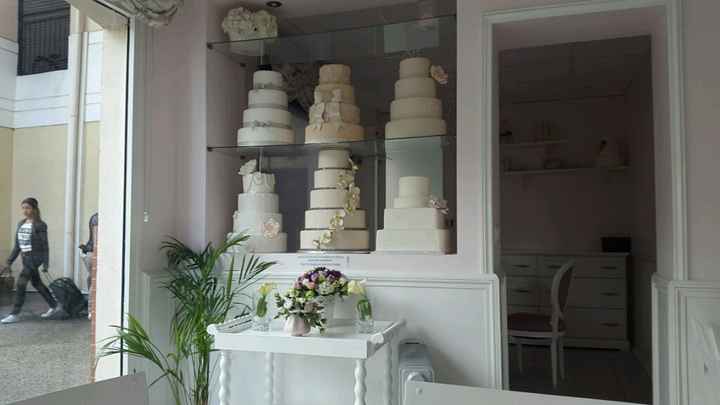 Weeding cake de chez gâteau création à courbevoie - 2
