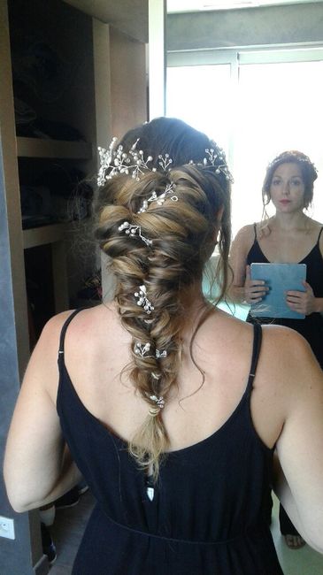 Coiffure , entre les deux mon coeur balance - 2