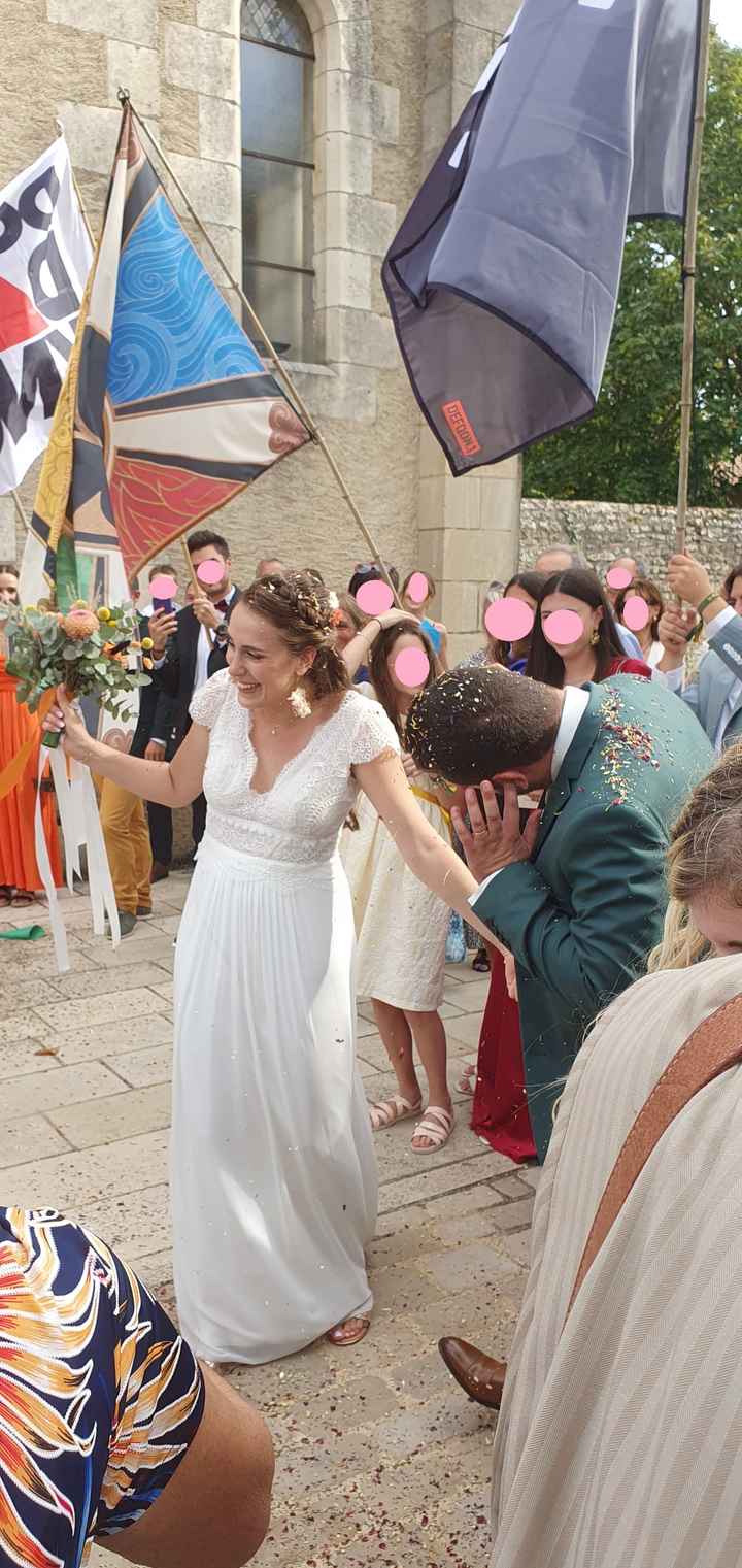 Sortie d'église - 1