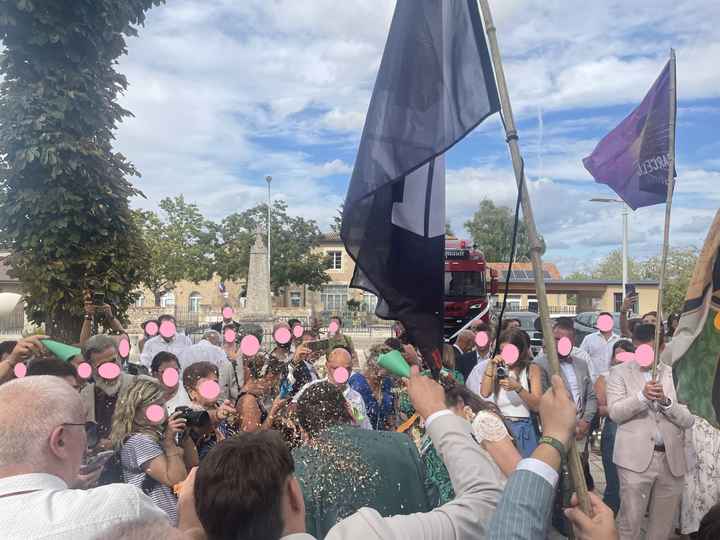 Sortie d'église - 2