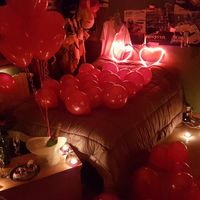 je bossais a la st valentin et je suis rentree tres tard 21h voila ce qui m attendait champagne rose